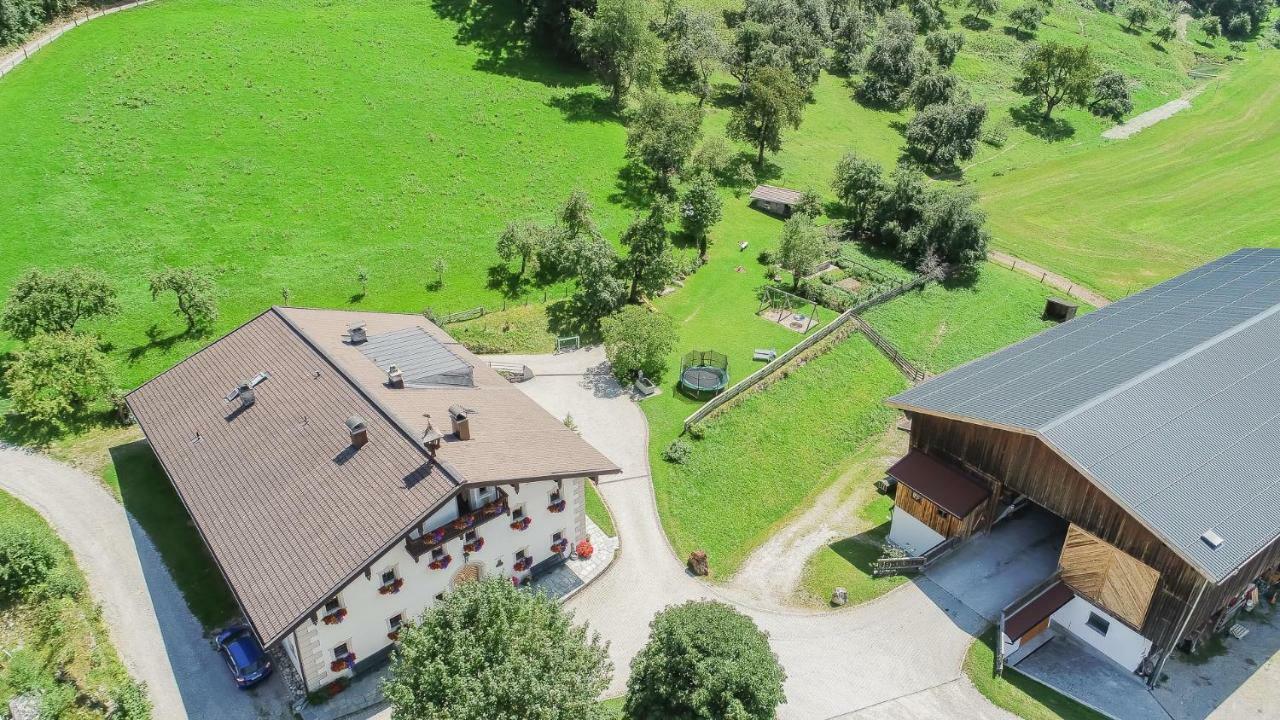 Ferienwohnung Oberdeutinghof Saalfelden Exterior foto
